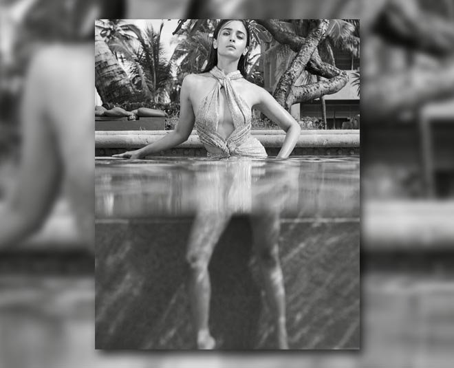 Alia Bhatt Underwater Photoshoot for Vogue is Breaking the internet