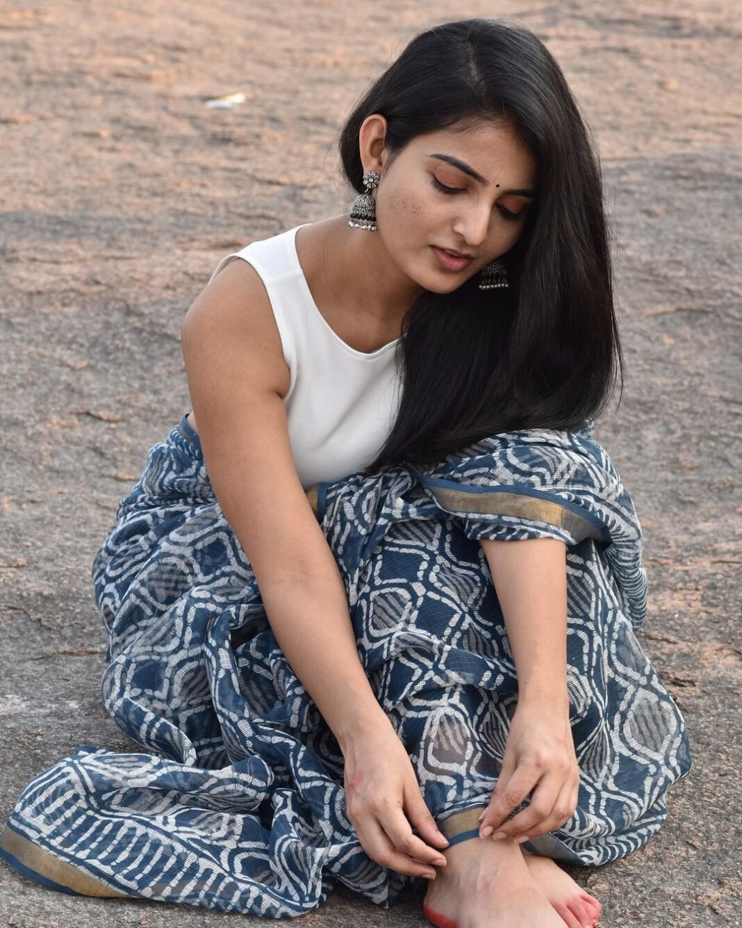 Ananya Nagalla Looks Captivating in Saree [Photos] 2021